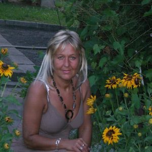 Anouk - rencontre-Cougar-Nîmes