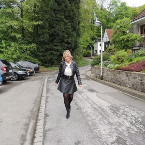 Elodie - rencontre-Cougar-Évreux